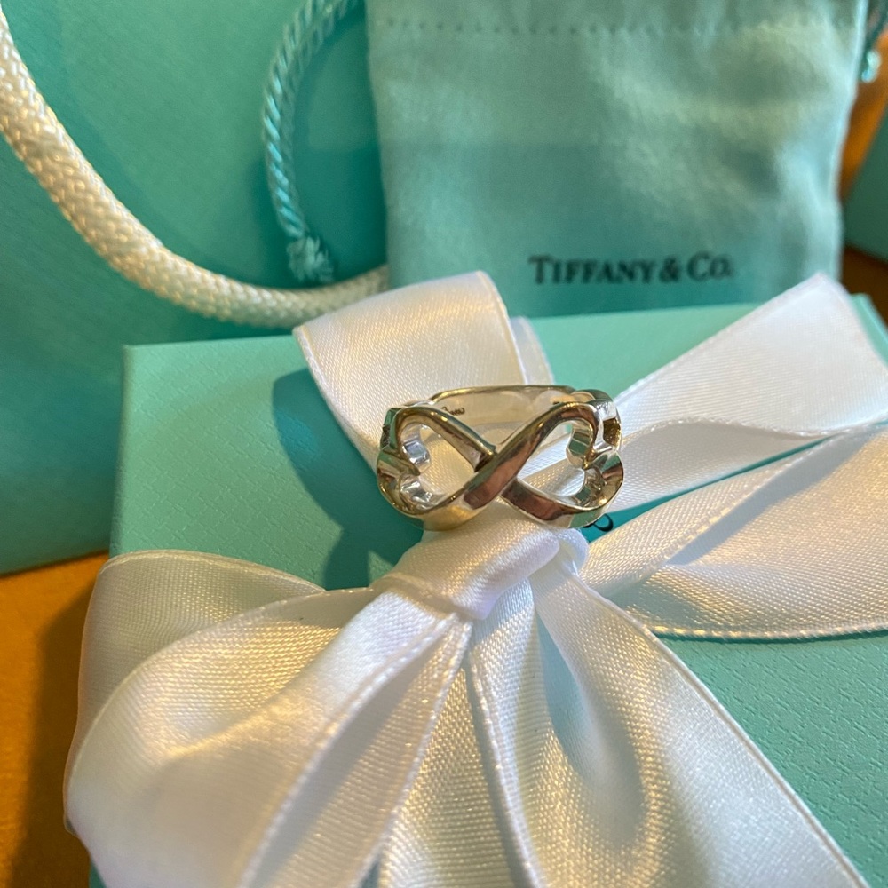 Tiffany & Co. 925 Silver Paloma Picasso Double Loving Heart Band Ring Size 7